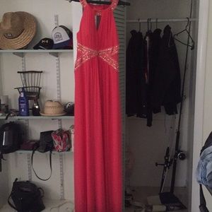 Peach/pink prom dress!